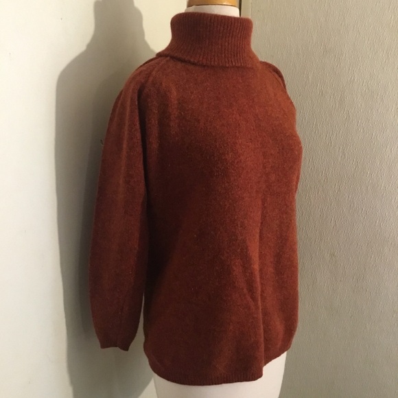 Lambs wool and angora turtle neck - Picture 3 of 7